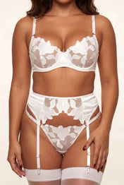 Four-piece lingerie set - PEARL 